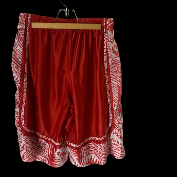 Boss Wear Hawaiian Red & White Border Print Jersey Shorts Size L - Picture 9 of 10